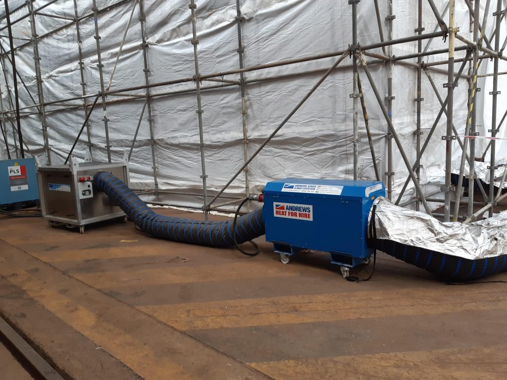 Verwarming én Ontvochtigingscombinatie bij renovatie van legerbasis Verwarming én Ontvochtigingscombinatie bij renovatie van legerbasis